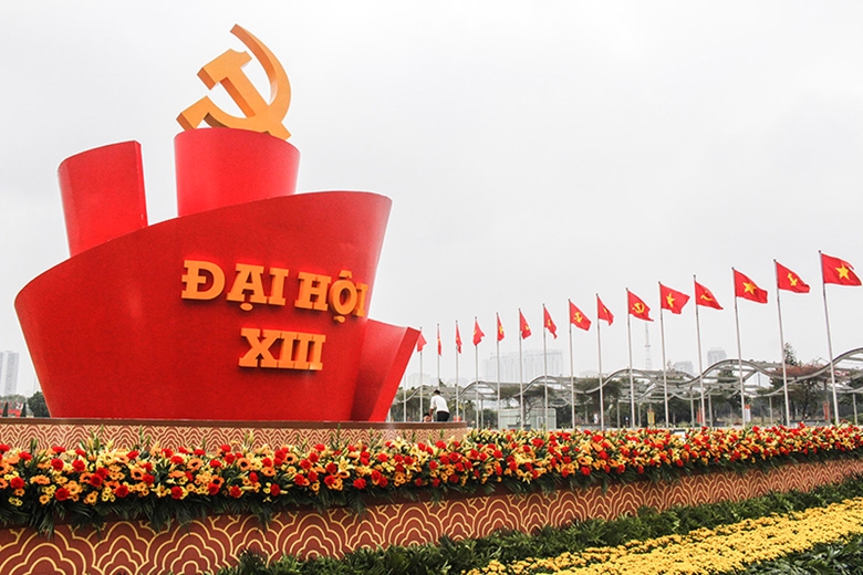 VỚI ĐẢNG, MÙA XUÂN