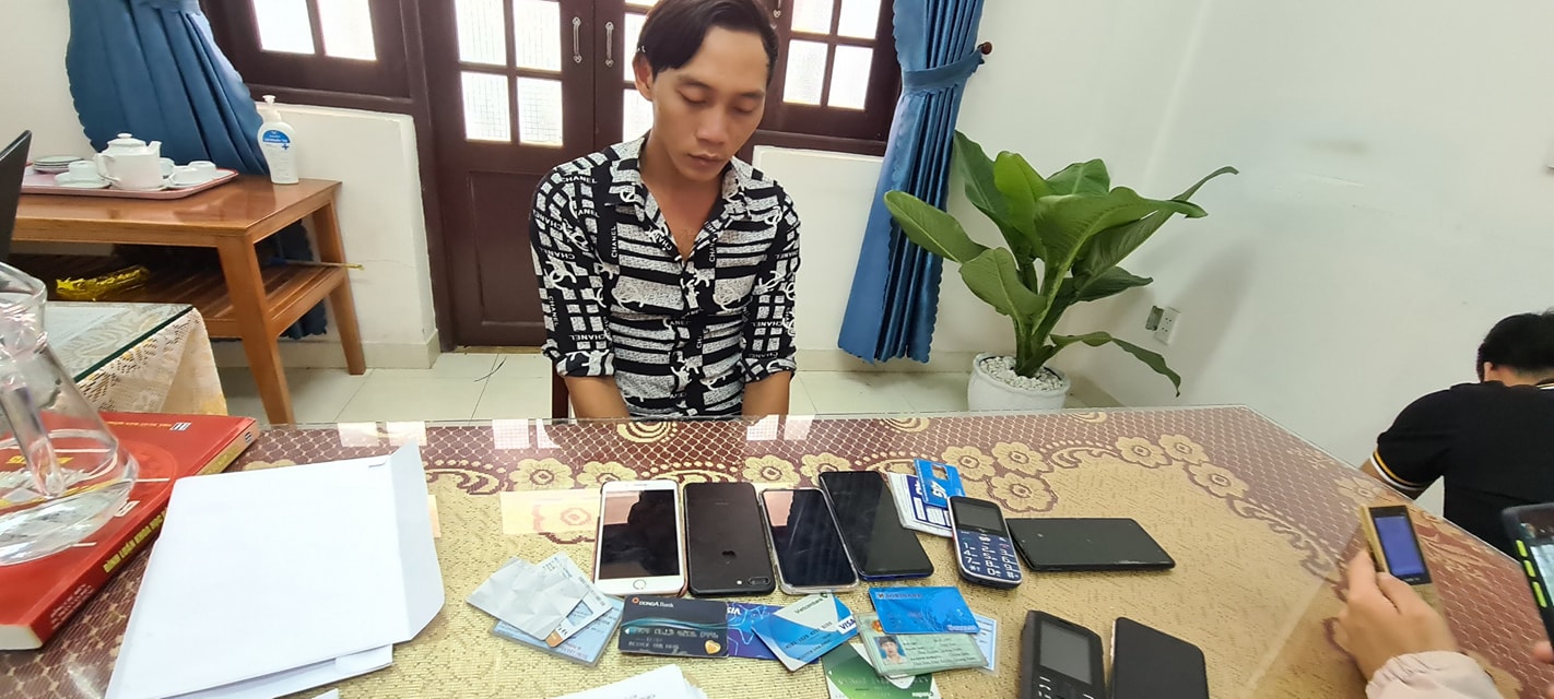 ĐÃ BẮT ĐƯỢC KẺ LỪA ĐẢO TIỀN ỦNG HỘ GIA ĐÌNH Ở KRÔNG NÔ CÓ THÂN NHÂN TỬ VONG TẠI THỦY ĐIỆN RÀO TRĂNG 3
