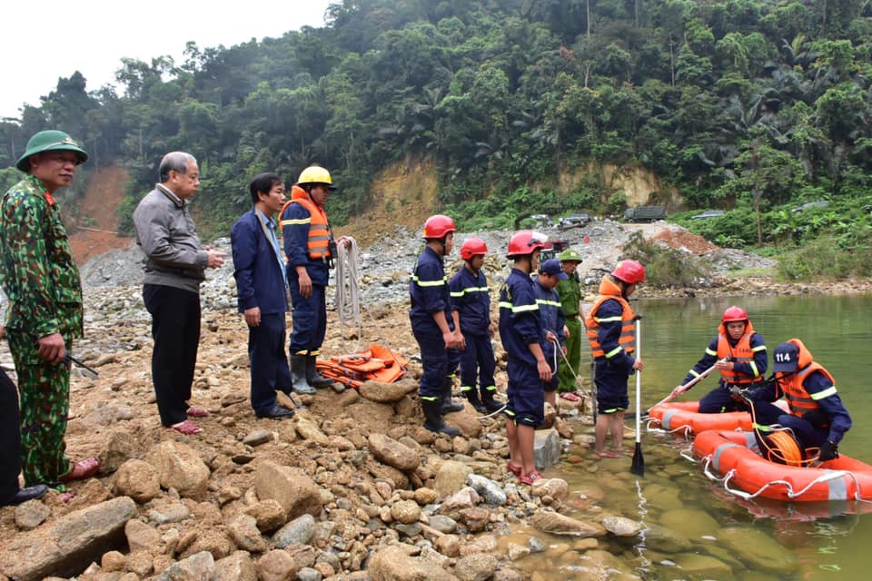 CHỦ TỊCH UBND TỈNH PHAN NGỌC THỌ, NGHIÊM TÚC CHẤP HÀNH QUY ĐỊNH VỀ TUỔI TÁC CỦA LUẬT 