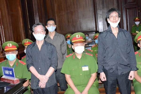 BẢN ÁN THÍCH ĐÁNG CHO NHỮNG KẺ CẦM ĐẦU CÁI GỌI LÀ 