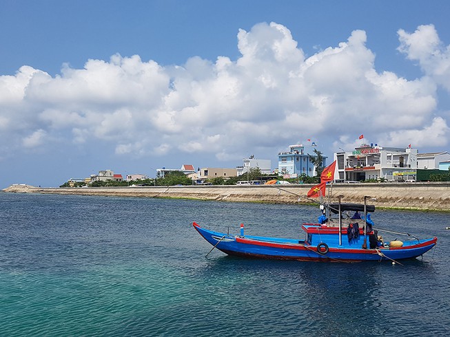 VÁN BÀI CỦA MỸ Ở BIỂN ĐÔNG