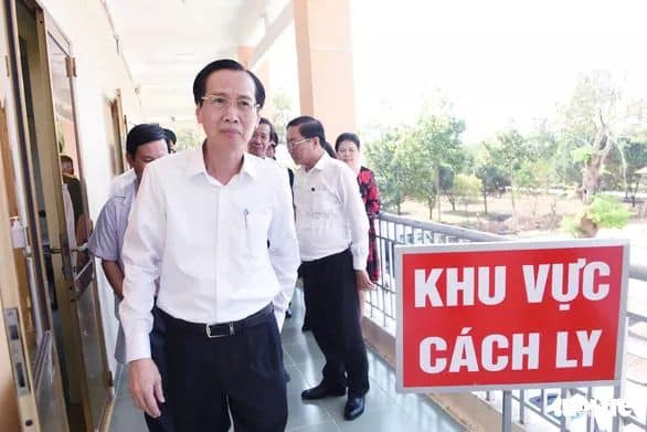 CẢNH BÁO TIN XUYÊN TẠC : KHÔNG CÓ CHUYỆN “THÀNH PHỐ HỒ CHÍ MINH MẮC 43.000, TỬ VONG 1.000 NGƯỜI” VÌ DỊCH COVID-19