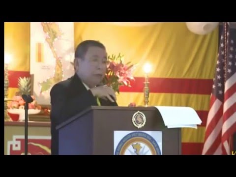 TRẦN GIA PHỤNG KẺ XẢO BIỆN BỈ ỔI