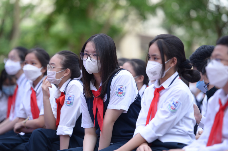 HỌC SINH TỰU TRƯỜNG SỚM TRƯỚC 1 TUẦN SO VỚI NGÀY KHAI GIẢNG