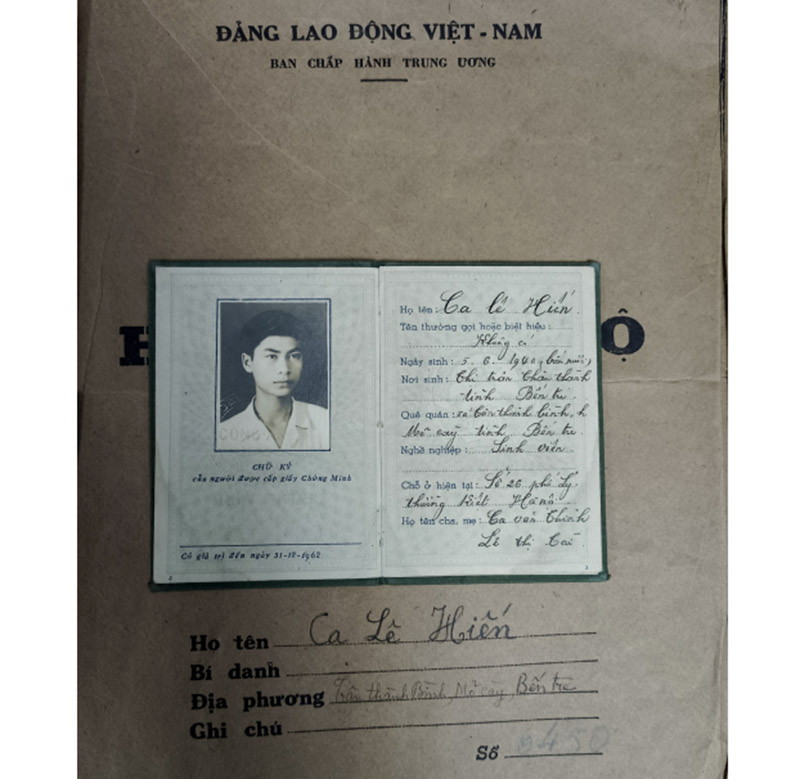 CHUẨN BỊ TRAO LẠI HỒ SƠ, KỶ VẬT GỐC ĐI B CỦA NHÀ THƠ LÊ ANH XUÂN