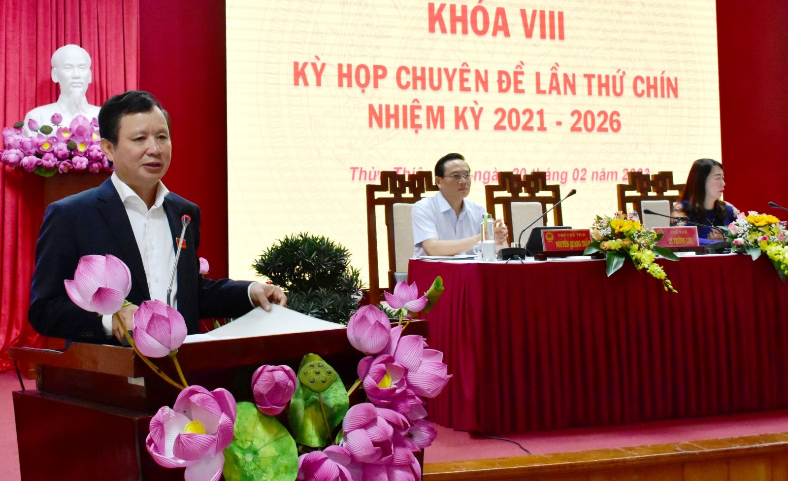 CÁC NGHỊ QUYẾT HỨA HẸN ĐÁP ỨNG YÊU CẦU PHÁT TRIỂN KINH TẾ - XÃ HỘI