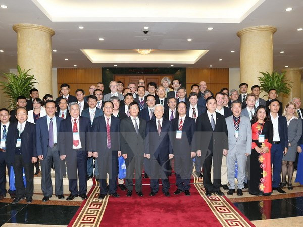 TỔNG BÍ THƯ NGUYỄN PHÚ TRỌNG ĐÃ LÃNH ĐẠO ĐẤT NƯỚC BẰNG TRÍ TUỆ VÀ TINH THẦN NHÂN VĂN