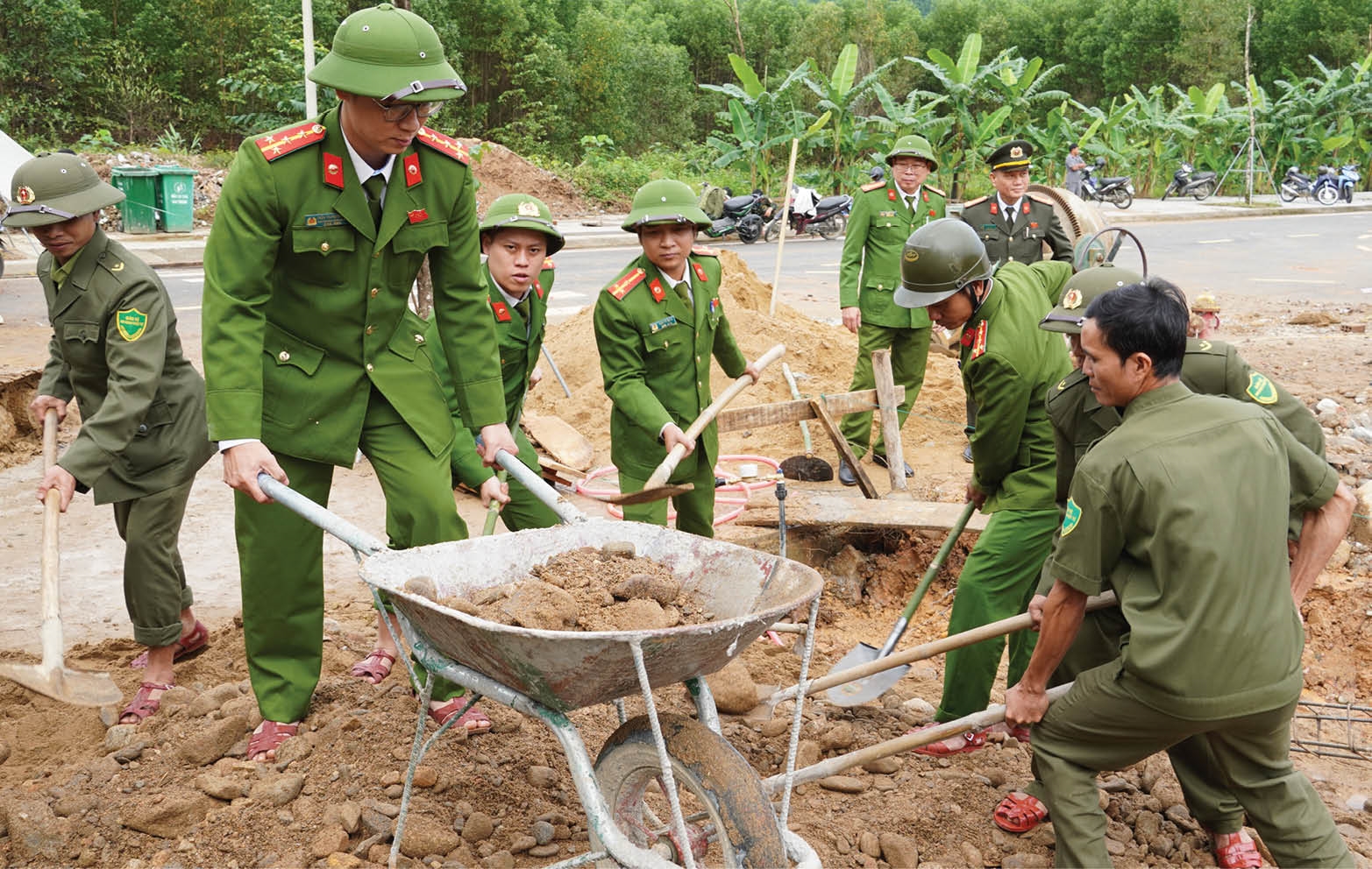“Chiến dịch Quang Trung”: Ngôi nhà mới, niềm tin mới