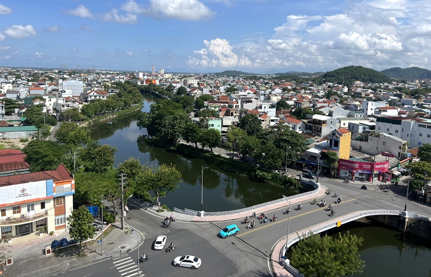QUYẾT TÂM CHÍNH TRỊ ĐƯA THỪA THIÊN HUẾ TRỞ THÀNH THÀNH PHỐ TRỰC THUỘC TRUNG ƯƠNG TRƯỚC NĂM 2025