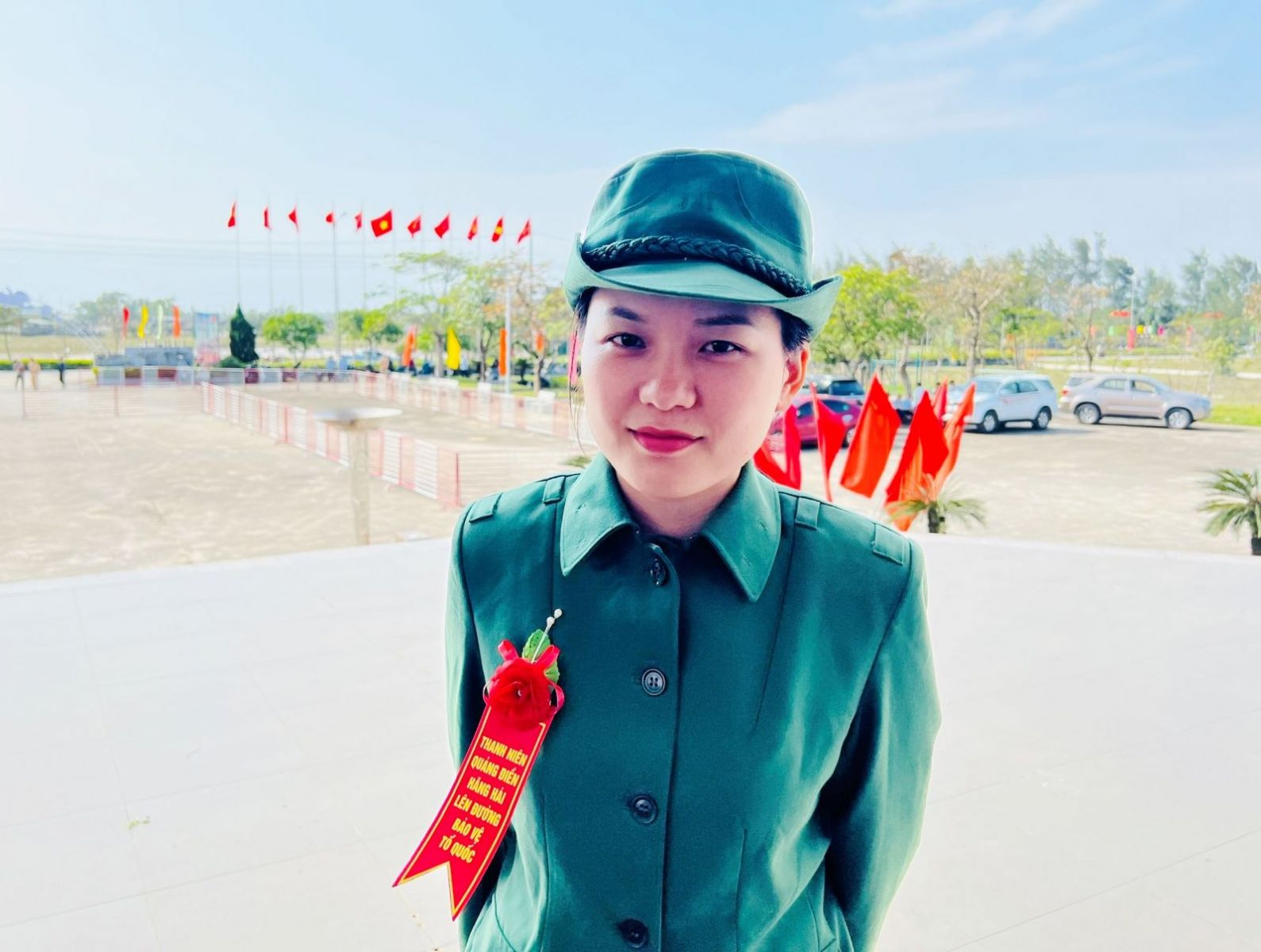 GẶP NỮ TÂN BINH 9X XUNG PHONG LÊN ĐƯỜNG NHẬP NGŨ
