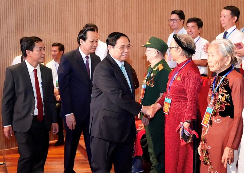 HỘI NGHỊ BIỂU DƯƠNG NGƯỜI CÓ CÔNG VỚI CÁCH MẠNG TIÊU BIỂU TOÀN QUỐC NĂM 2023: TRI ÂN NHỮNG TẤM GƯƠNG SÁNG NGỜI VỀ CHỦ NGHĨA ANH HÙNG CÁCH MẠNG
