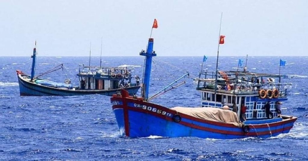 LÝ DO GÌ ĐỂ MỸ LIÊN TỤC CHỈ TRÍCH TRUNG QUỐC ĐÂM CHÌM TÀU CÁ VIỆT NAM