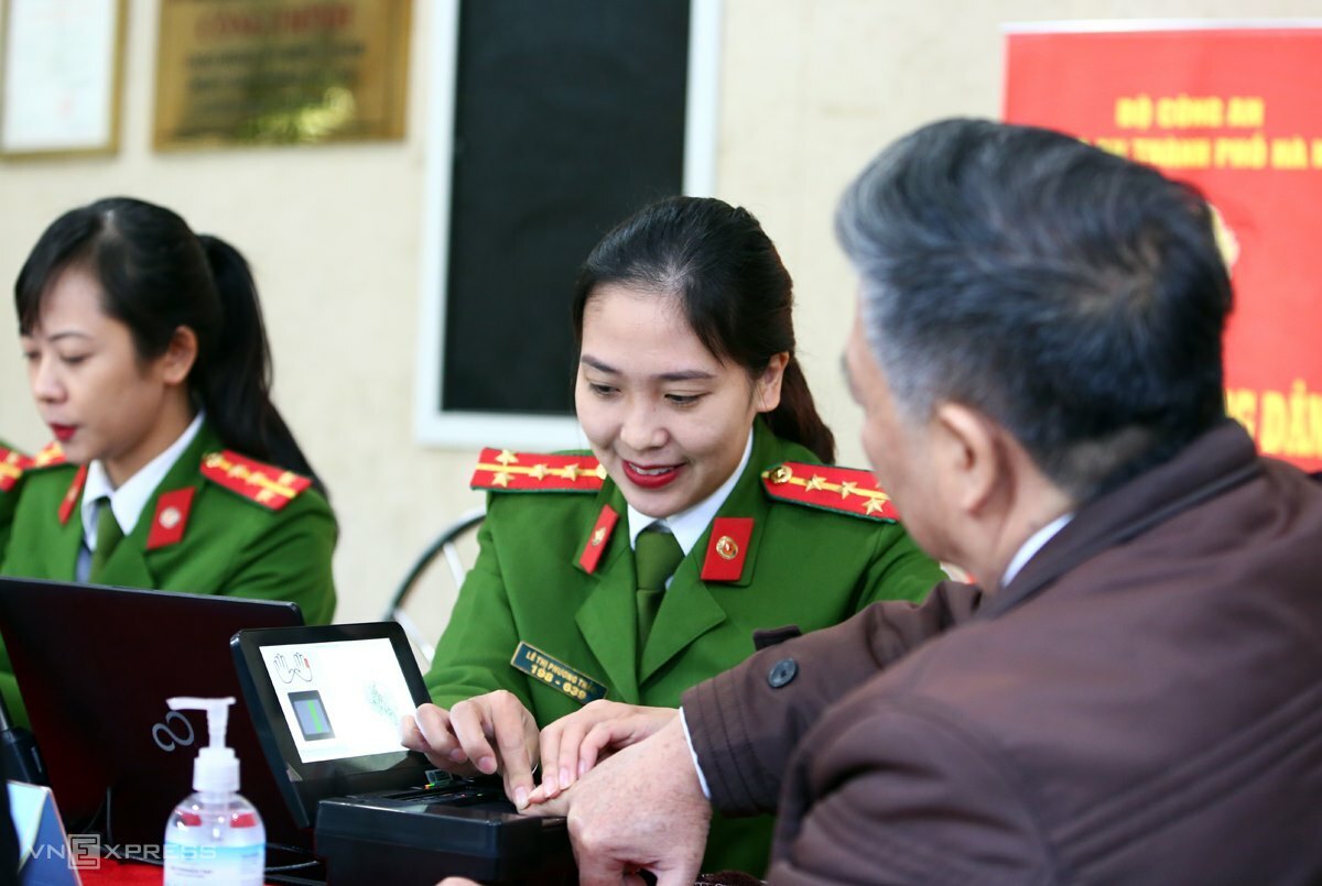 Ý NGHĨA NHÂN VĂN CỦA CHÍNH SÁCH CẤP GIẤY CHỨNG NHẬN CĂN CƯỚC CHO NGƯỜI GỐC VIỆT NAM