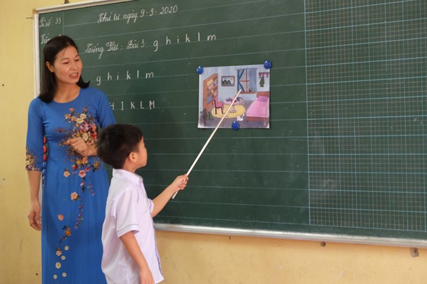 NGHỀ GIÁO - NGHỀ CAO QUÝ NHẤT TRONG NHỮNG NGHỀ CAO QUÝ