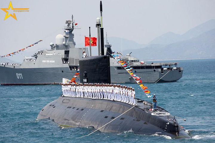 “PHI CHÍNH TRỊ HÓA” QUÂN ĐỘI - MỘT THỦ ĐOẠN KHÔNG MỚI, NHƯNG PHẢI LUÔN CẢNH GIÁC