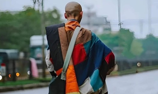 SƯ MINH TUỆ TẠM DỪNG BỘ HÀNH KHẤT THỰC LÀ PHÙ HỢP VÀO THỜI ĐIỂM NÀY