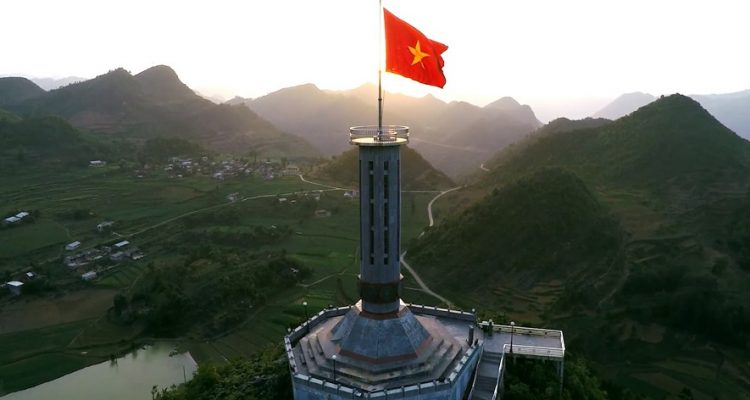 ĐỒNG TÌNH TỔNG BÍ THƯ KIÊM CHỦ TỊCH NƯỚC