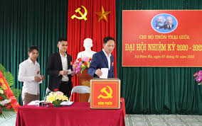NGUYÊN TẮC “DỤNG NHÂN NHƯ DỤNG MỘC” TRONG CÔNG TÁC XÂY DỰNG ĐẢNG