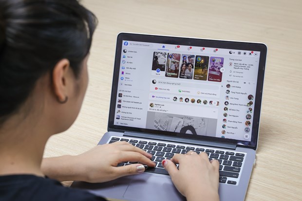 QUYỀN TỰ DO NGÔN LUẬN VÀ SỰ VÔ TRÁCH NHIỆM