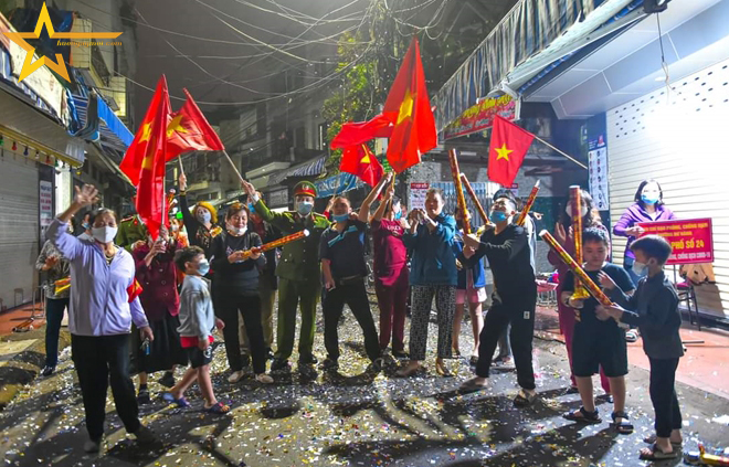 MÁU VẪN ĐỔ GIỮA THỜI BÌNH