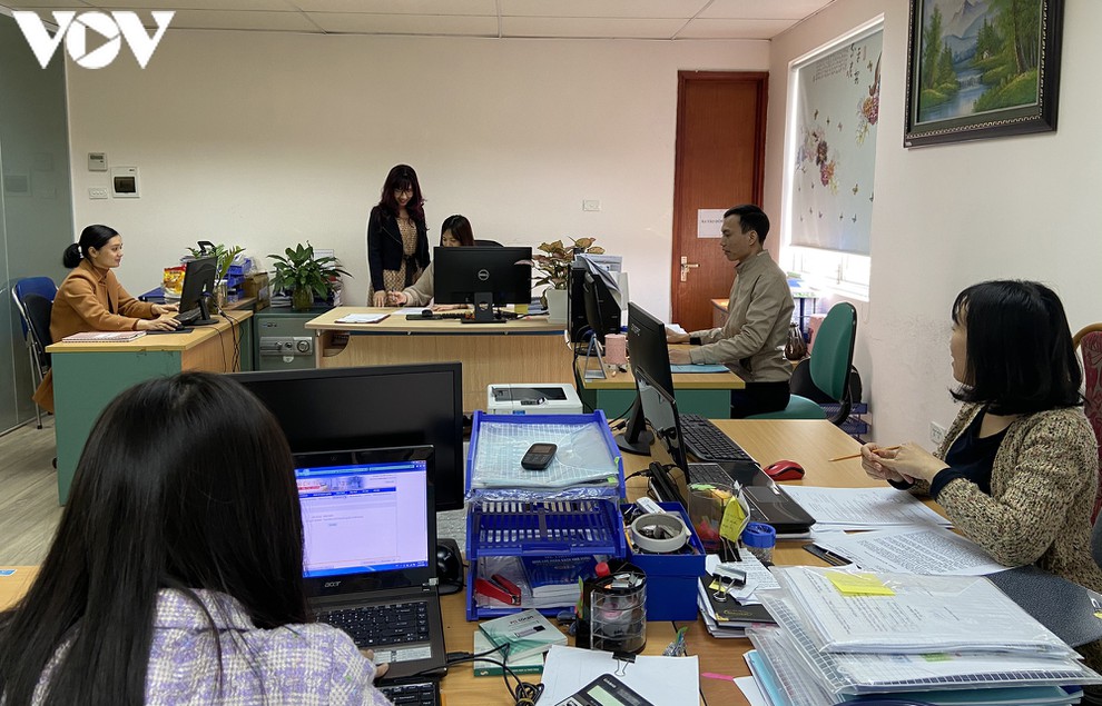 BẮT TAY NGAY VÀO CÔNG VIỆC