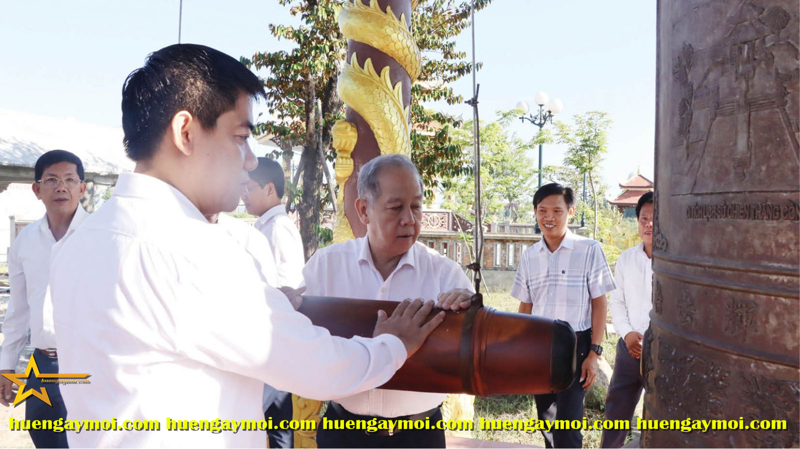NẮNG ẤM PHÚ GIA