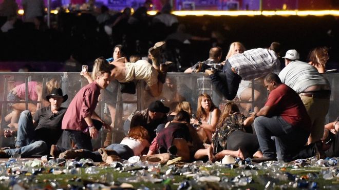 58 người thiệt mạng, 515 người bị thương trong vụ xả súng ở Las Vegas