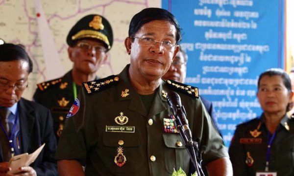 Ông Hun Sen cảnh báo nguy cơ đảo chính trong lễ Bon Om Touk
