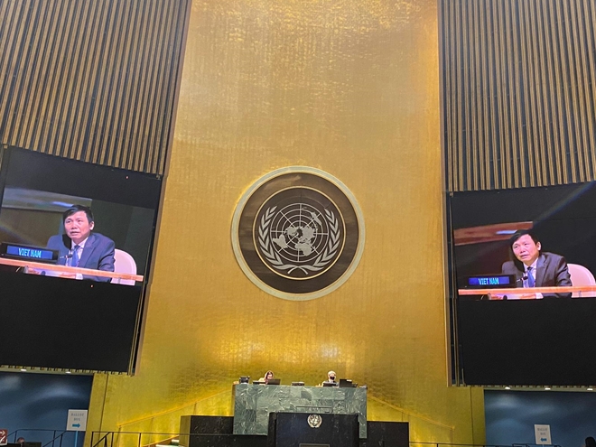 ĐẠI HỘI ĐỒNG LHQ THÔNG QUA NGHỊ QUYẾT DO VIỆT NAM THAY MẶT ASEAN CHỦ TRÌ ĐỀ XUẤT