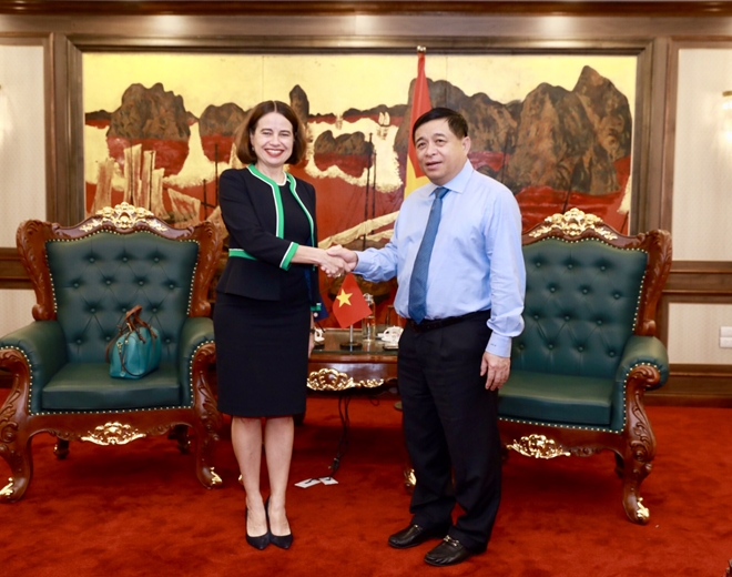 ĐẠI SỨ AUSTRALIA ẤN TƯỢNG TRƯỚC THÀNH QUẢ CHỐNG COVID-19 CỦA VIỆT NAM