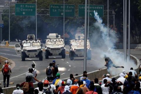 ĐỘT KÍCH VENEZUELA: NHÌN LẠI MỘT THẾ KỶ ĐẢO CHÍNH, LẬT ĐỔ