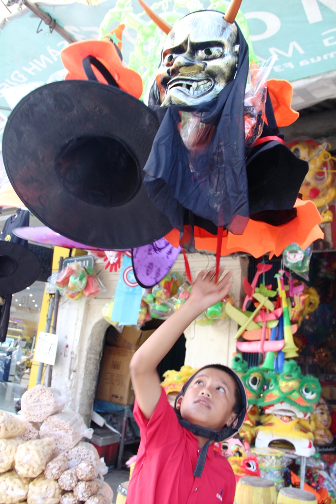 Nhộn nhịp không khí Halloween 