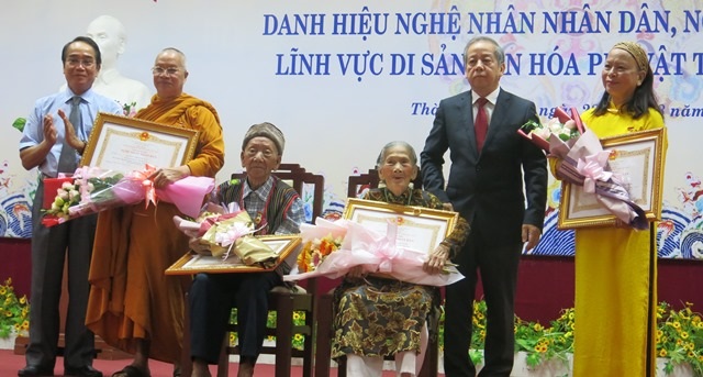 17 nghệ nhân được trao tặng danh hiệu Nghệ nhân Nhân dân, Nghệ nhân Ưu tú