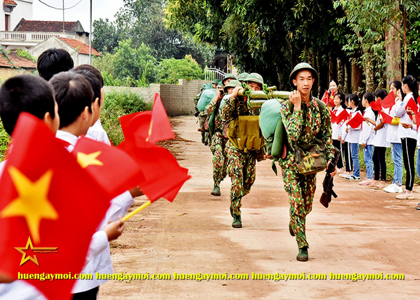 BÔI ĐEN HÌNH ẢNH 