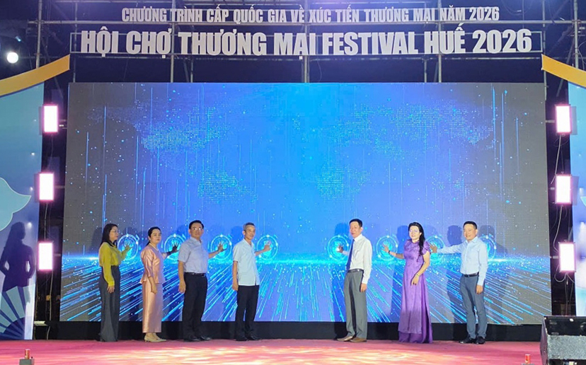 240 GIAN HÀNG THAM GIA HỘI CHỢ THƯƠNG MẠI FESTIVAL HUẾ 2026