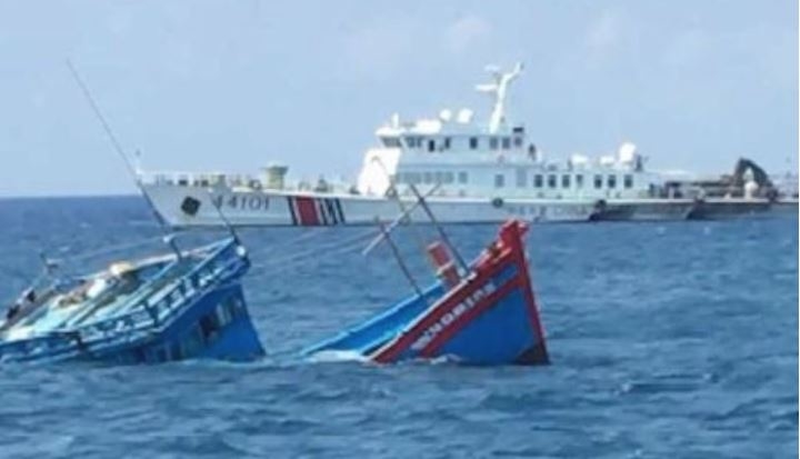 TRAO CÔNG HÀM PHẢN ĐỐI, YÊU CẦU PHÍA  TRUNG QUỐC ĐIỀU TRA, XỬ LÝ NGHIÊM ĐỐI VỚI NHÂN VIÊN CÔNG VỤ VÀ TÀU HẢI CẢNH TRUNG QUỐC ĐÂM CHÌM TÀU CÁ VIỆT NAM